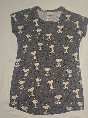 Munki Munki Peanuts Snoopy Sleepshirt Gray Graphic Print Short Sleeve M